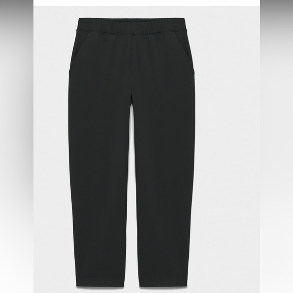 Aritzia The Group by Babaton Weekender Pant - Picture 1 of 4
